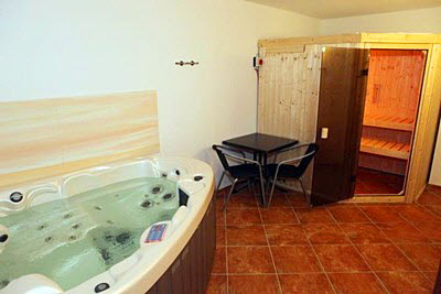 Sauna und Whirlpool im Haus Lisa im Ostseebad Koserow